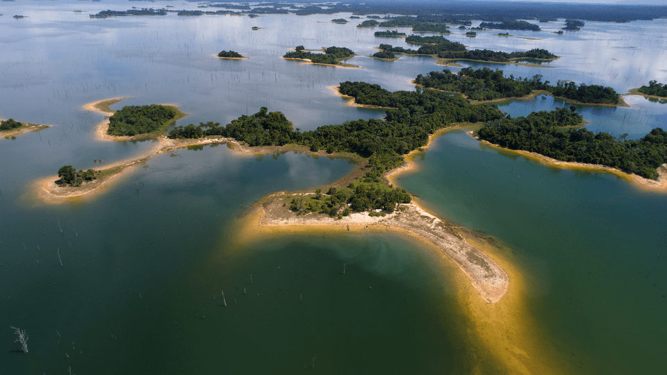 Tour en canoë du réservoir